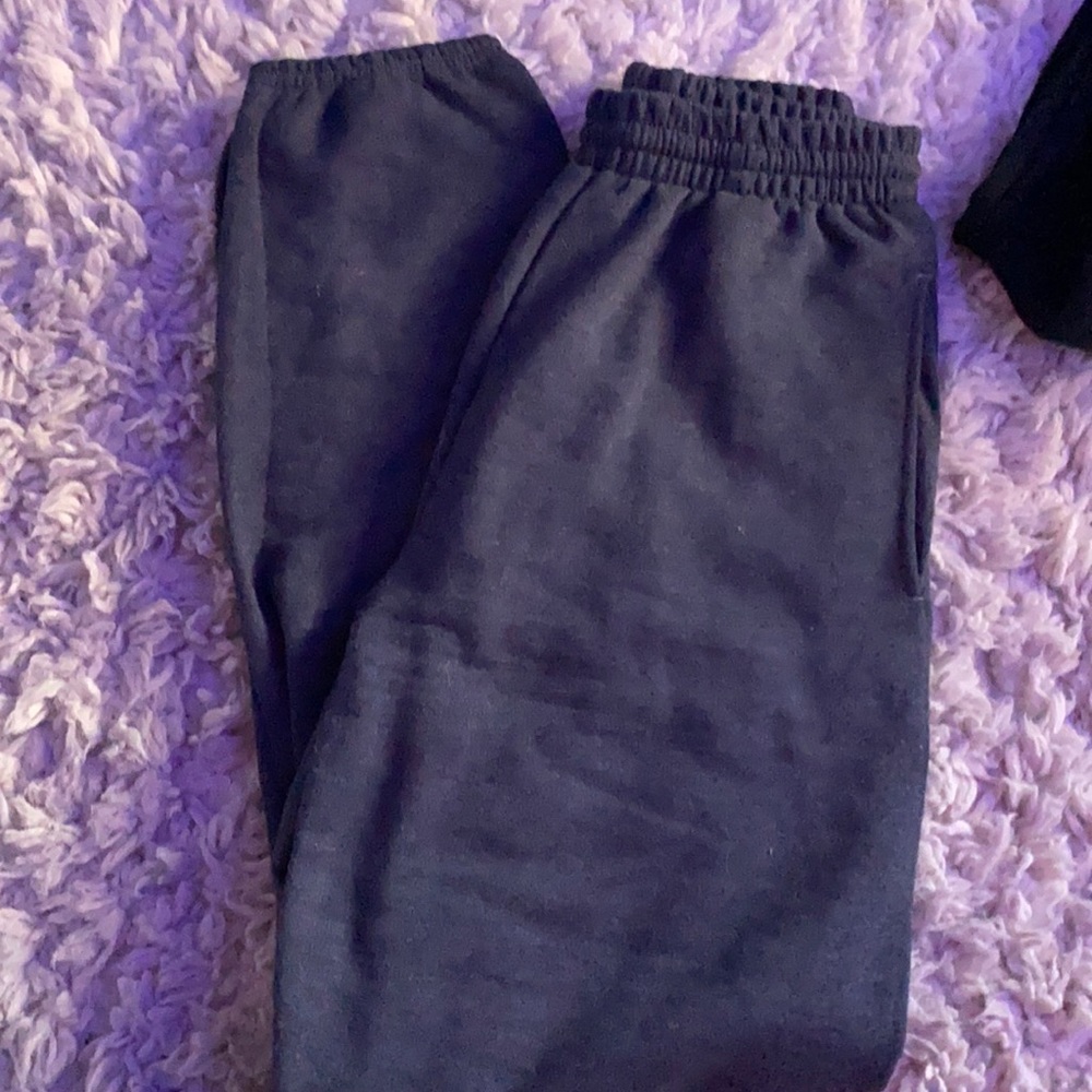 sweat pants